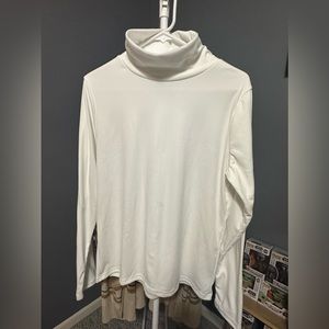 Cream/white mock neck Top